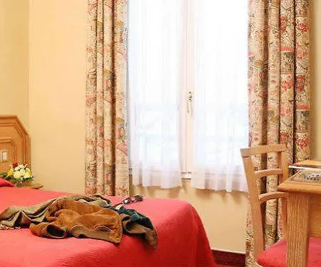 Des Mines Hotel 3*