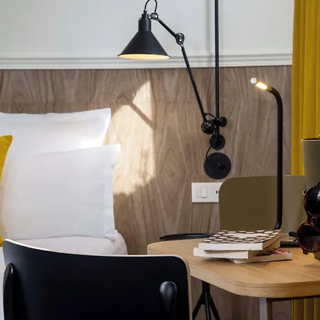 Des Mines Hotel 3*